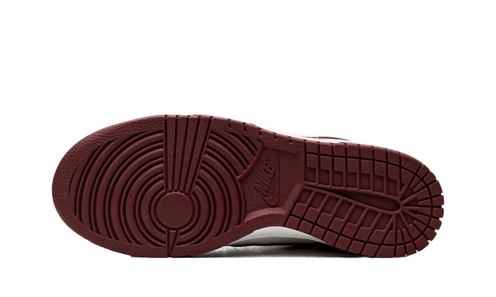 DUNK LOW - DARK RED