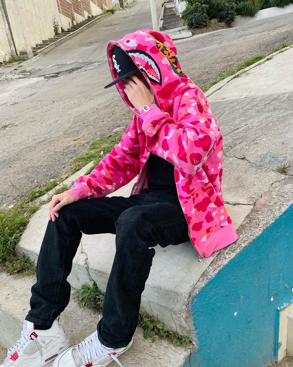 BAPE