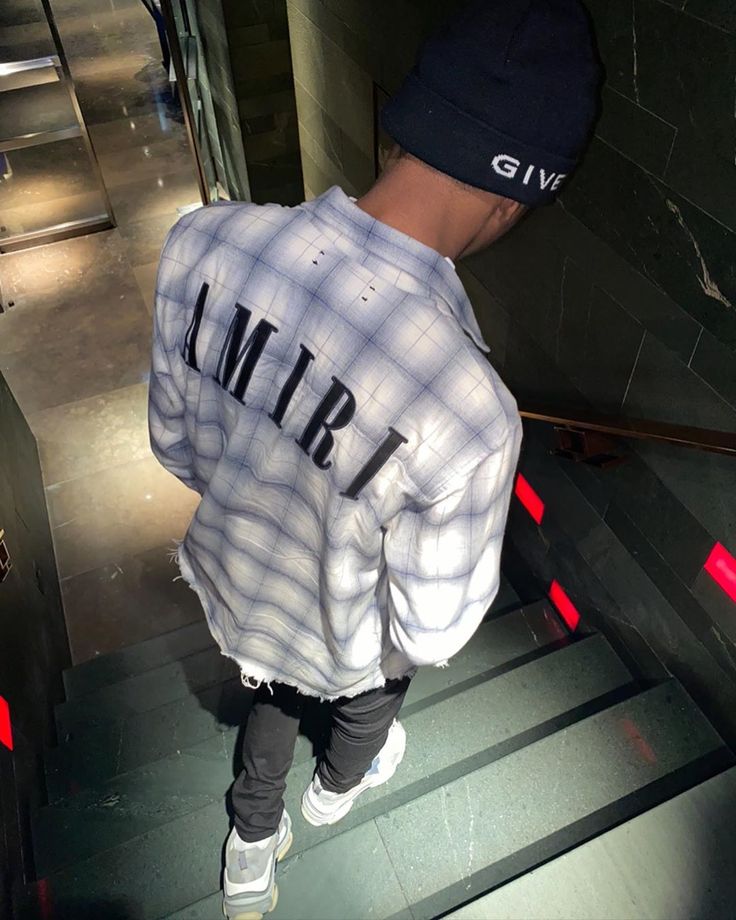 AMIRI