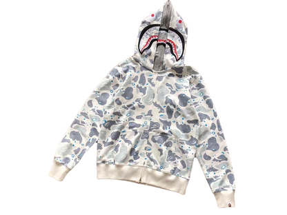 BAPE