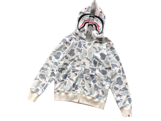 BAPE