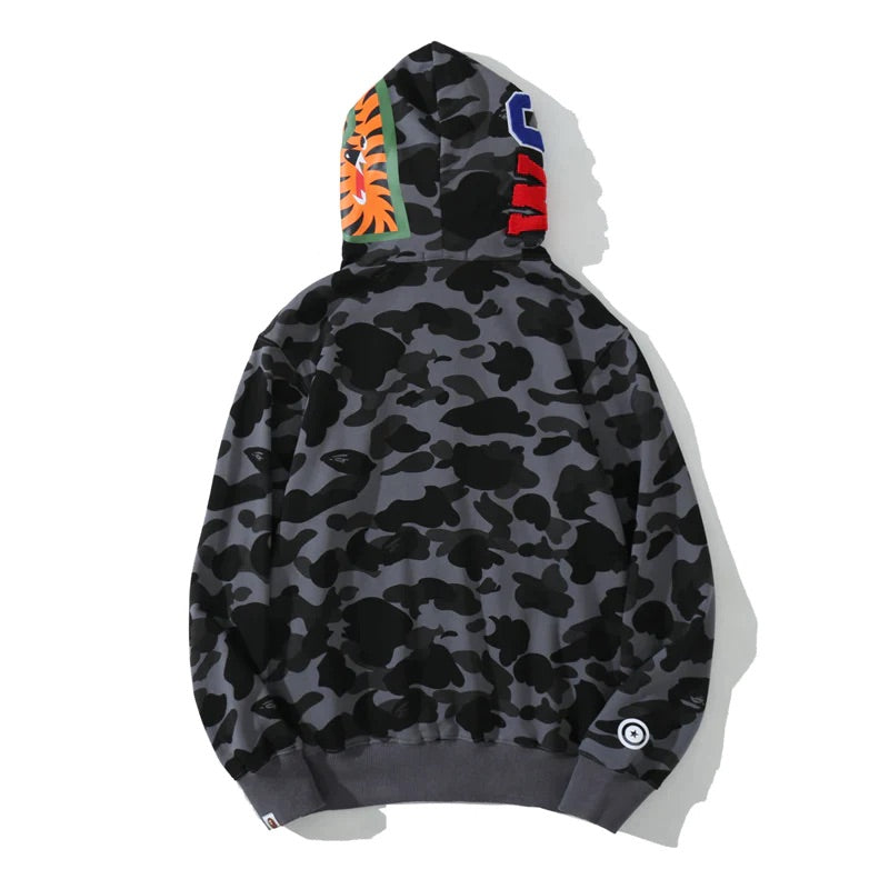 BAPE