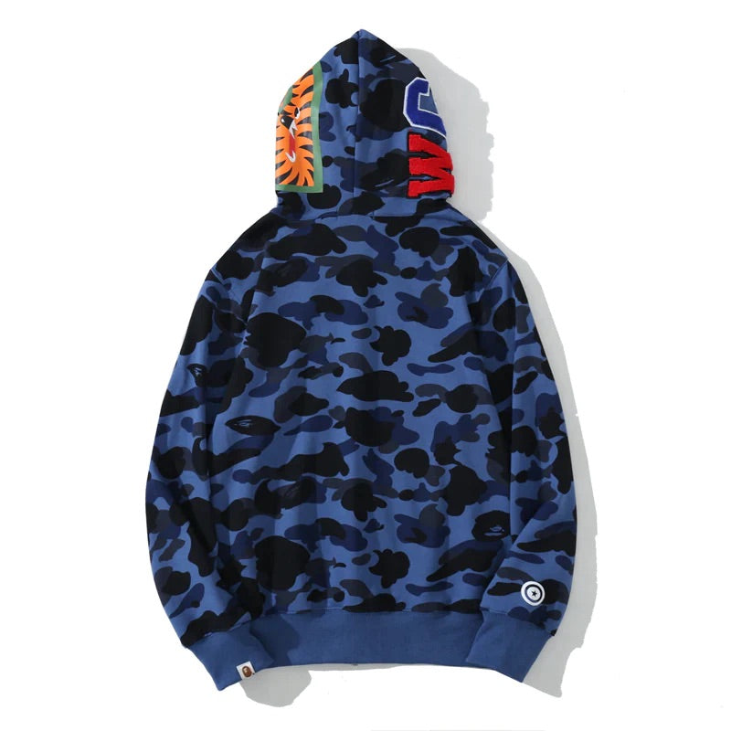 BAPE